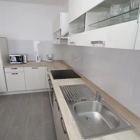 With Parking Space - 24071 Apartman *