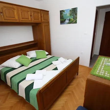 With Parking Space - 24071 * Makarska